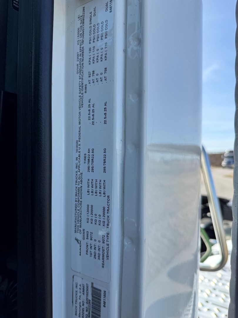 2021 Mack Anthem Daycab - image 19